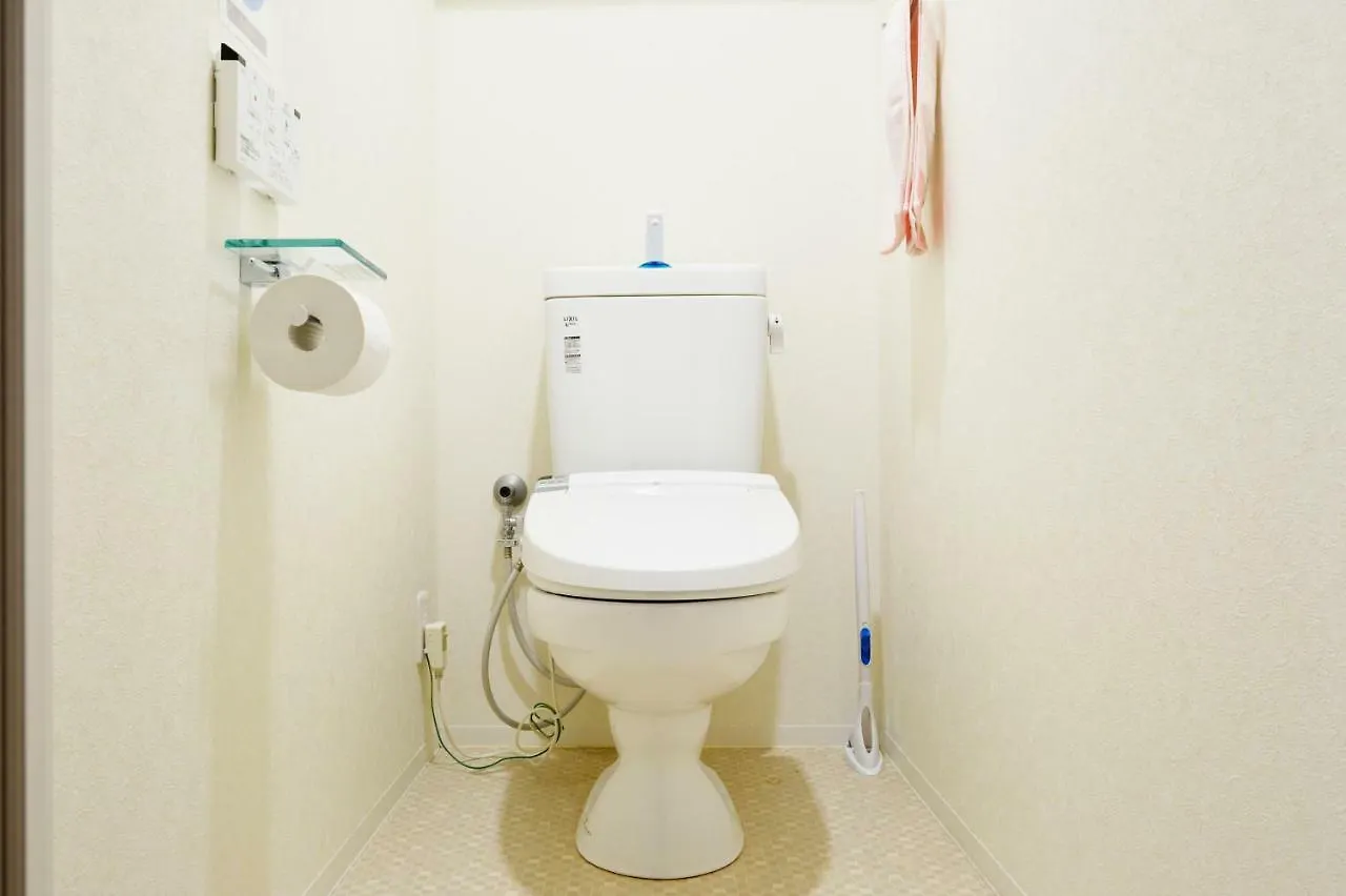 Apartment Namba 2 Bedroom Apartment, 1 Min To Nippombashi Osaka Japan